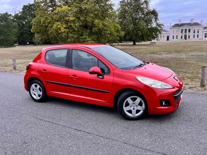 PEUGEOT 207 1.4 HDi Verve Euro 4 5dr